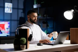 قانون القليل الدائم